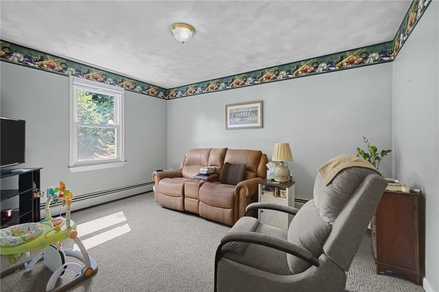 8 Eastward Drive, Lincoln, RI 02865
