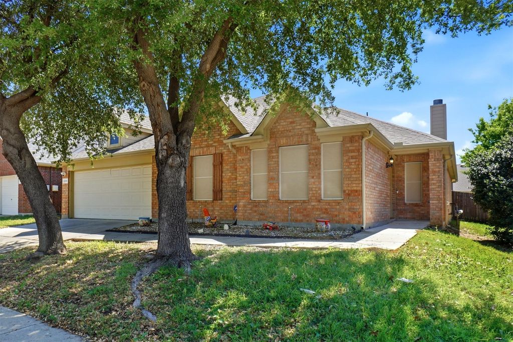 4856 Carrotwood Drive, Fort Worth, TX 76244