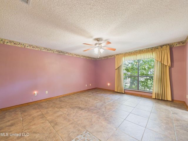 1504 Sioux Bayou Drive, Gautier, MS 39553