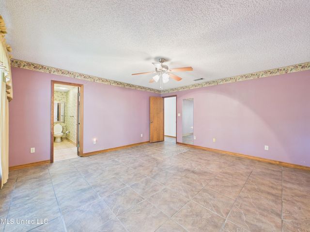 1504 Sioux Bayou Drive, Gautier, MS 39553