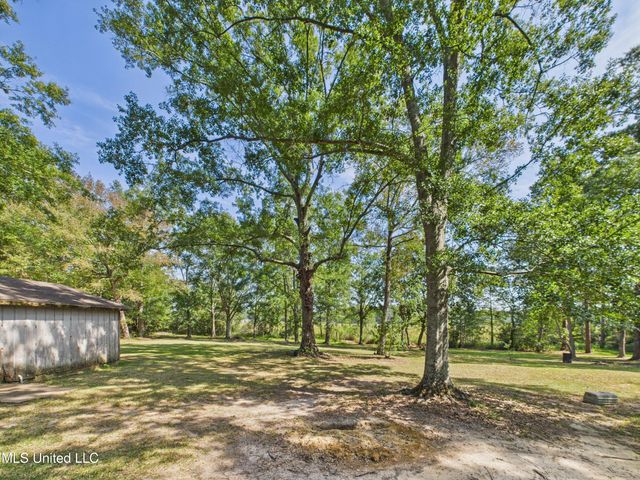 1504 Sioux Bayou Drive, Gautier, MS 39553