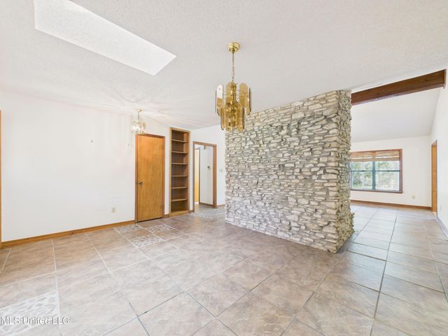 1504 Sioux Bayou Drive, Gautier, MS 39553