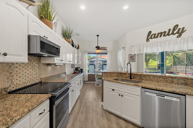 1 SLIPPER FLOWER PATH E, Palm Coast, FL 32164