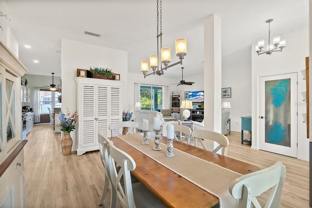 1 SLIPPER FLOWER PATH E, Palm Coast, FL 32164
