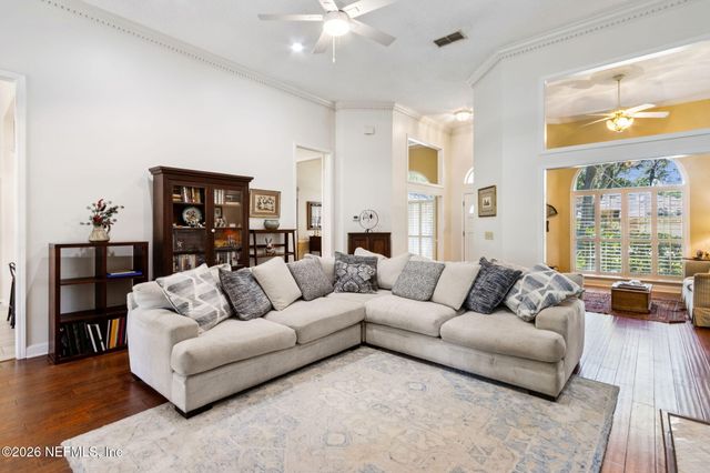 11849 CLEARWATER OAKS Drive W, Jacksonville, FL 32223