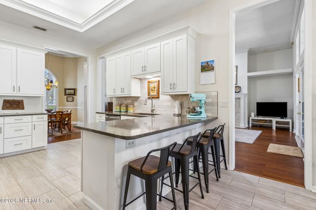 11849 CLEARWATER OAKS Drive W, Jacksonville, FL 32223