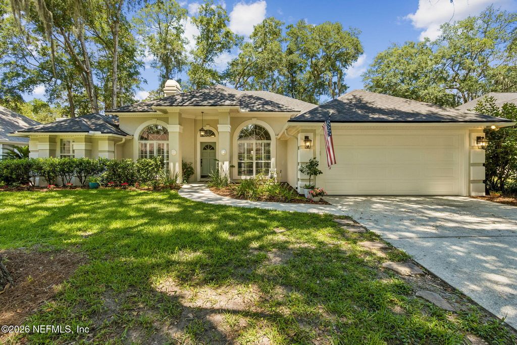 11849 CLEARWATER OAKS Drive W, Jacksonville, FL 32223