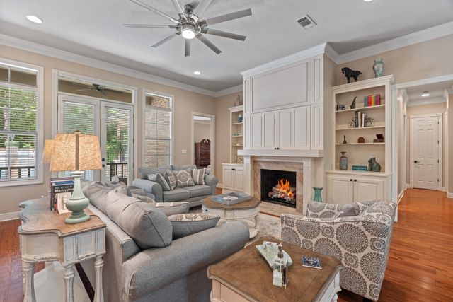 6 Spice Bush, Hattiesburg, MS 39402