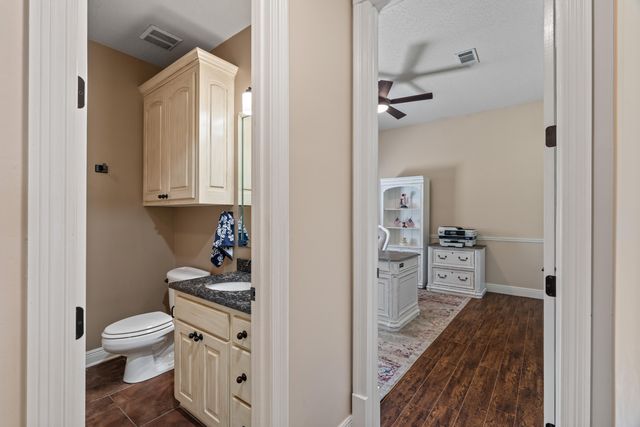 6 Spice Bush, Hattiesburg, MS 39402