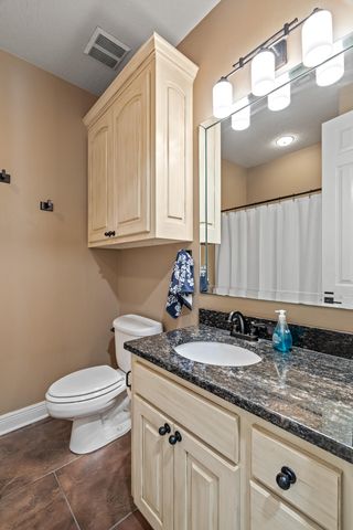 6 Spice Bush, Hattiesburg, MS 39402