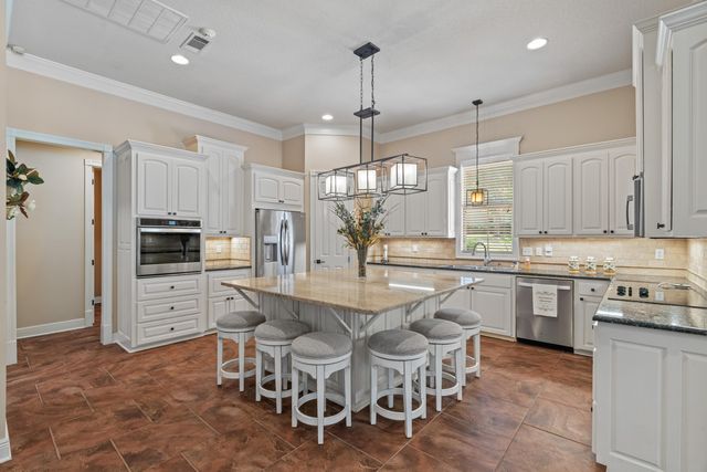 6 Spice Bush, Hattiesburg, MS 39402