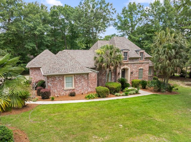 6 Spice Bush, Hattiesburg, MS 39402