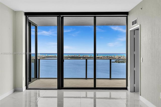700 NE 24th st 5404, Miami, FL 33137