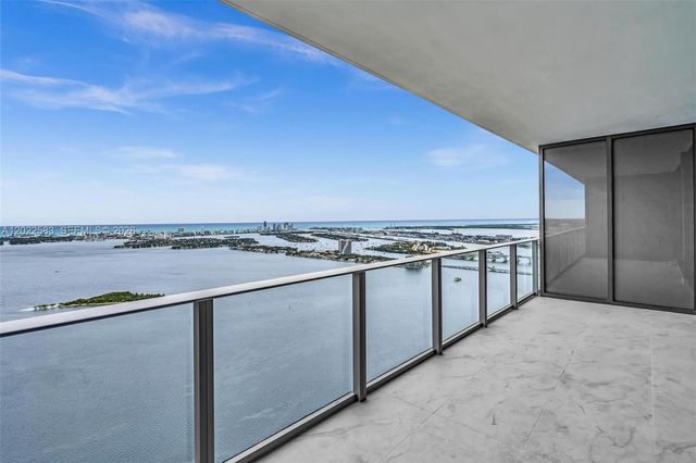 700 NE 24th st 5404, Miami, FL 33137