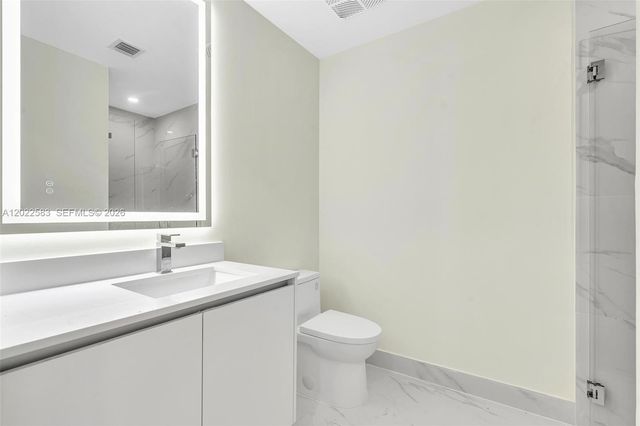 700 NE 24th st 5404, Miami, FL 33137