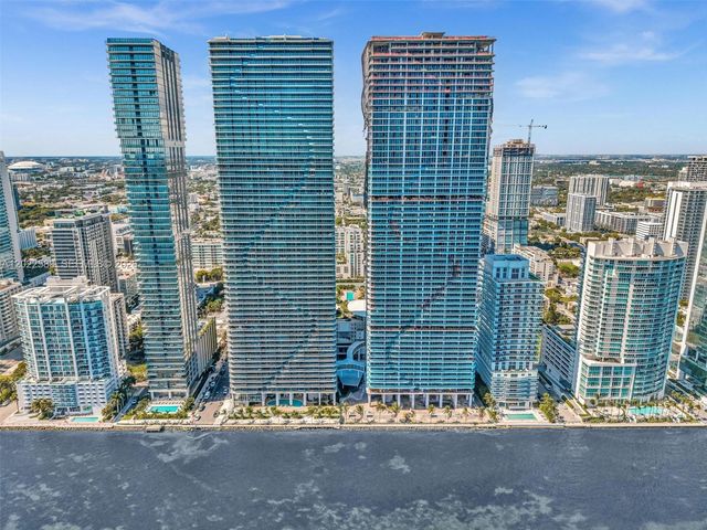 700 NE 24th st 5404, Miami, FL 33137