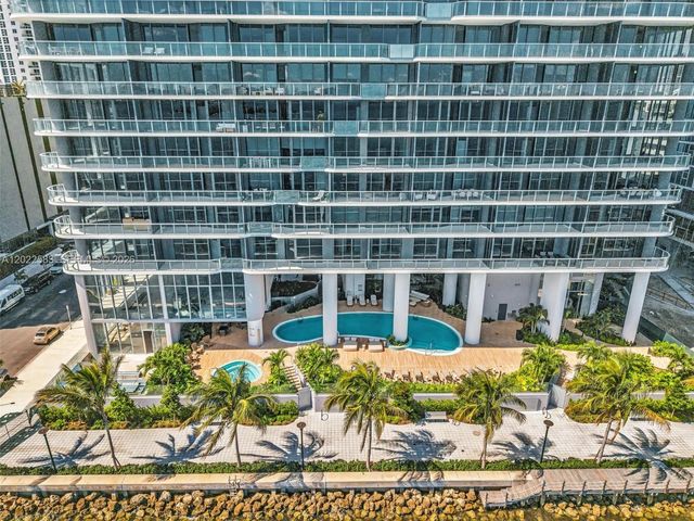 700 NE 24th st 5404, Miami, FL 33137
