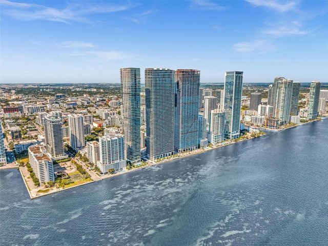 700 NE 24th st 5404, Miami, FL 33137
