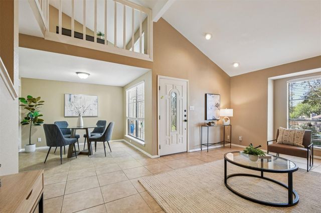 1706 Timber Ridge DR, Austin, TX 78741