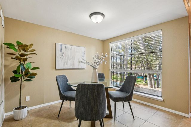 1706 Timber Ridge DR, Austin, TX 78741