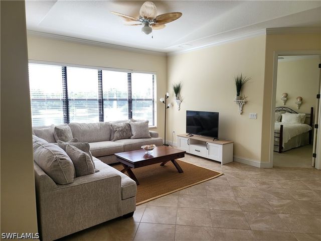 1337 Corso Palermo CT 1, Naples, FL 34105