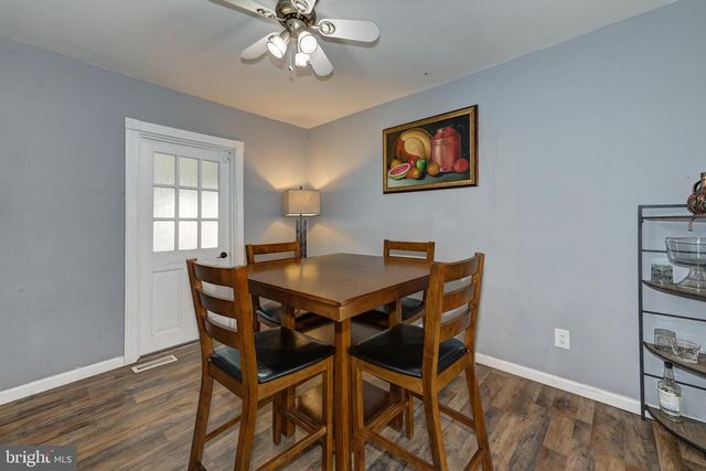 2 JUNIPER AVE, Somerdale, NJ 08083