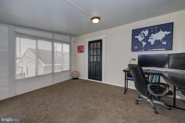 2 JUNIPER AVE, Somerdale, NJ 08083