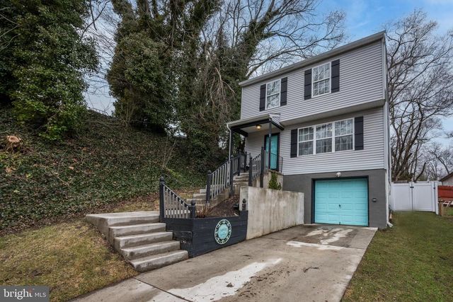 2 JUNIPER AVE, Somerdale, NJ 08083