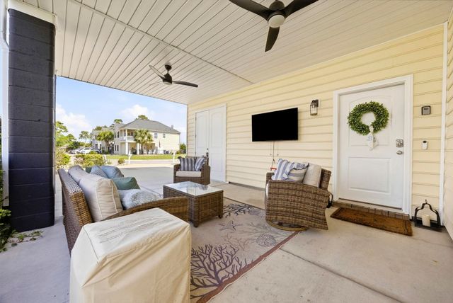 911 Ocean Pines Ct., North Myrtle Beach, SC 29582
