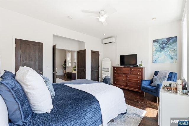 913-915 Willow Avenue 4A, Hoboken, NJ 07030