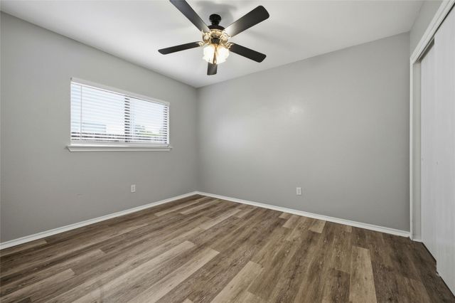 2206 Bluebonnet DR, Round Rock, TX 78664