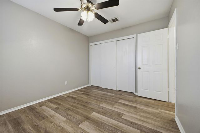 2206 Bluebonnet DR, Round Rock, TX 78664