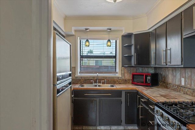 3601 ALEXANDER AVE, Cheyenne, WY 82009