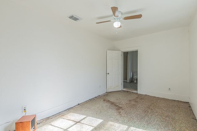 428 N Denton Street, Gainesville, TX 76240