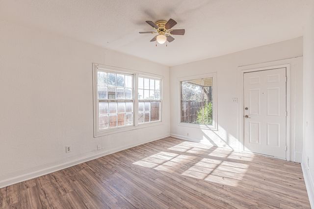 428 N Denton Street, Gainesville, TX 76240