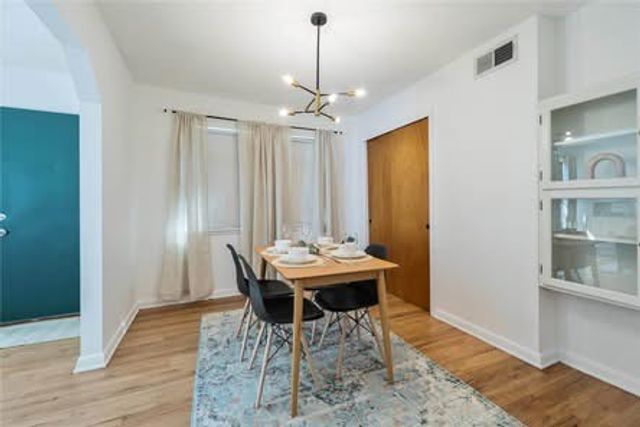 1007 Epenard Street, Dallas, TX 75211