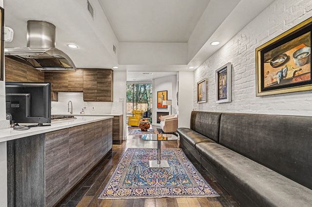 4020 Buena Vista Street, Dallas, TX 75204