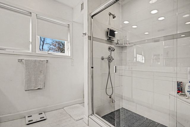 4020 Buena Vista Street, Dallas, TX 75204