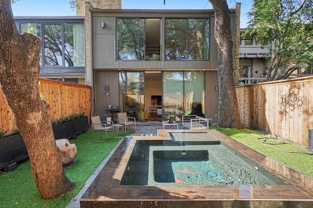 4020 Buena Vista Street, Dallas, TX 75204