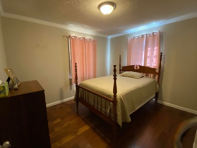 160 CLEMENT DR, Savannah, TN 38372