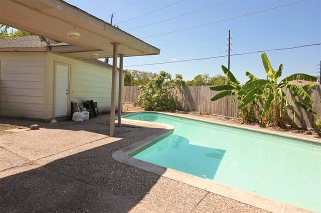 15327 Alta Mesa Drive, Houston, TX 77083