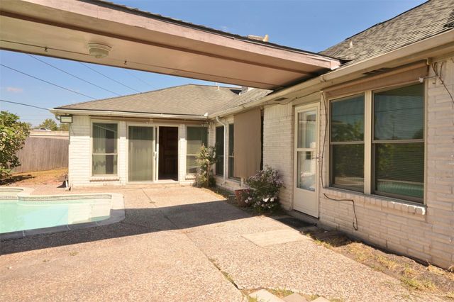 15327 Alta Mesa Drive, Houston, TX 77083