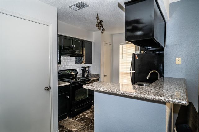 1515 Sandy Springs Road 1001, Houston, TX 77042