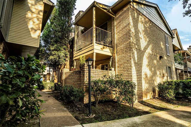 1515 Sandy Springs Road 1001, Houston, TX 77042
