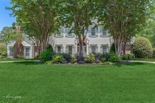 1260 Capilano Drive, Shreveport, LA 71106