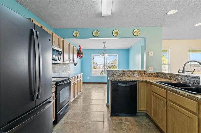 232 Harrison Circle, Gulf Shores, AL 36542