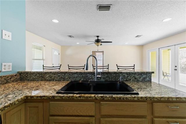 232 Harrison Circle, Gulf Shores, AL 36542