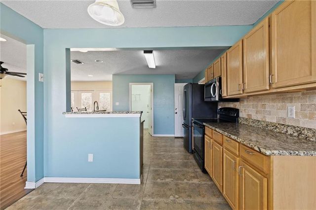 232 Harrison Circle, Gulf Shores, AL 36542