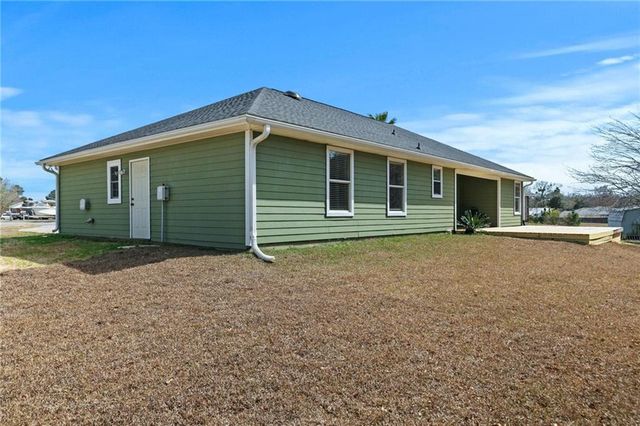 232 Harrison Circle, Gulf Shores, AL 36542