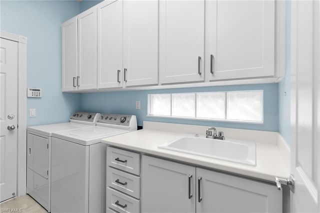 7710 Tommasi CT, Naples, FL 34114